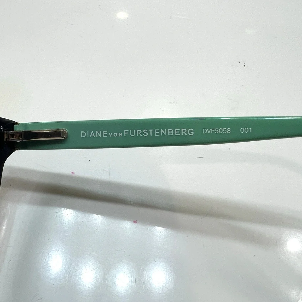 NEW Diane von Furstenberg DVF 5058 001 Black Semi Cats Eyeglass Frames 49-18-135